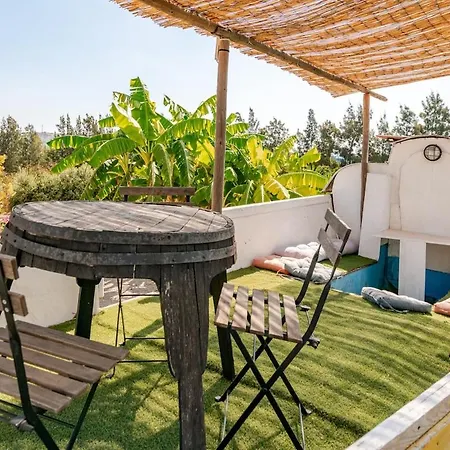 Nature Retreat In Albufeira-ana Апартаменты