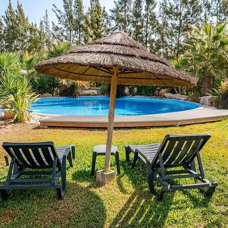 Nature Retreat In Albufeira-ana Апартаменты