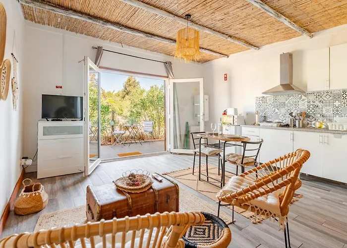 Nature Retreat In Albufeira-ana